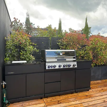 アパート Bad Seerose Mit Seeblick, Dachterrasse, Pool Und Sauna バート・ザーロー