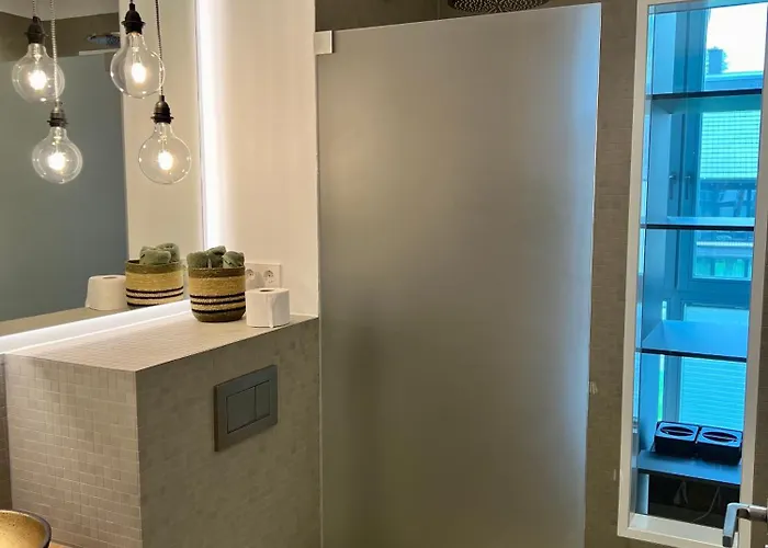 Bad Seerose Mit Seeblick, Dachterrasse, Pool Und Sauna